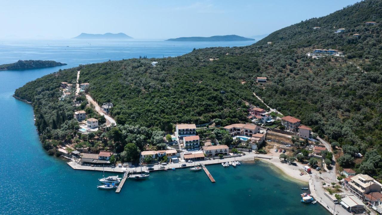 Villas Amantea- Four Villas With Big Pool And Infinity Pool Sivota  Exterior photo