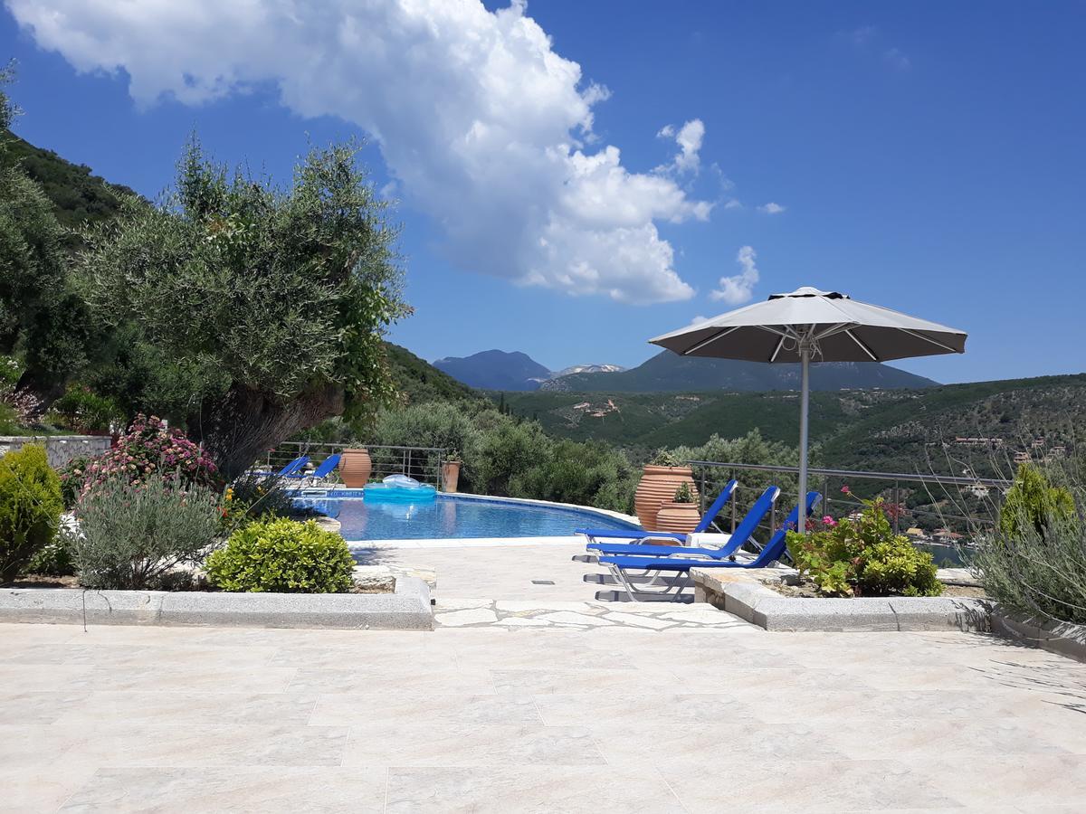 Villas Amantea- Four Villas With Big Pool And Infinity Pool Sivota  Exterior photo